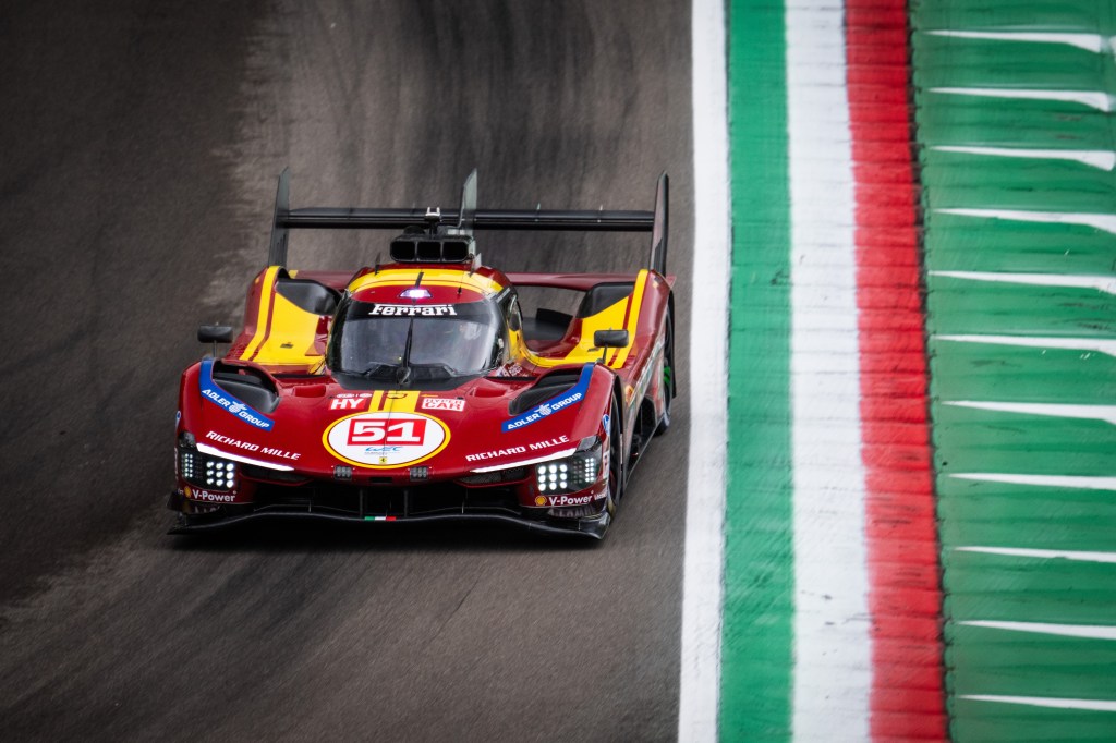 6 Heures d&rsquo;Imola : La Ferrari #51 signe la pole position, Valentino Rossi la décroche en&nbsp;LMGT3